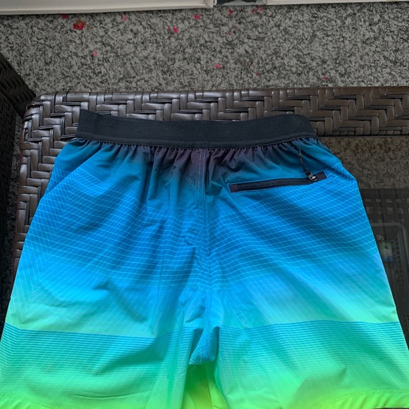 Mens Under Armour Swim Shorts - Picture 2 of 2